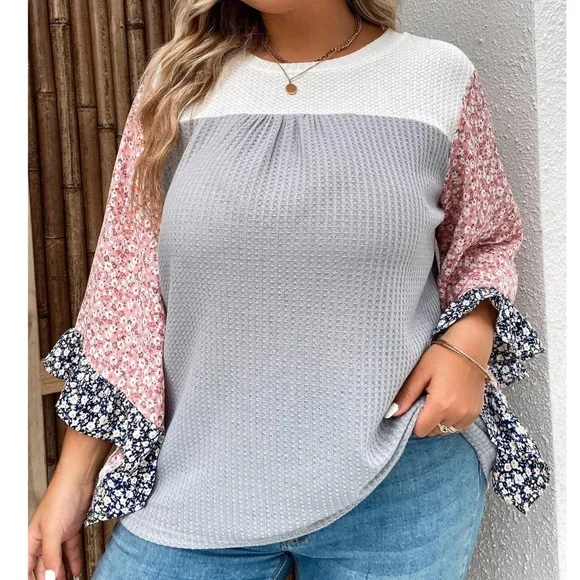 Plus Floral Print Waffle Knit 3/4 Ruffle Sleeve Top - Picture 3 of 8